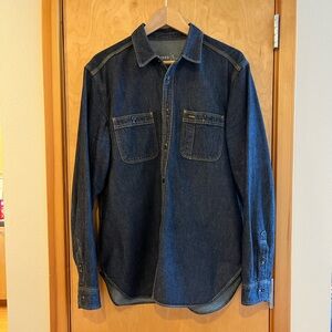 🔥 Gap 1969 Denim Work Shirt – Dark Rinse – Size L